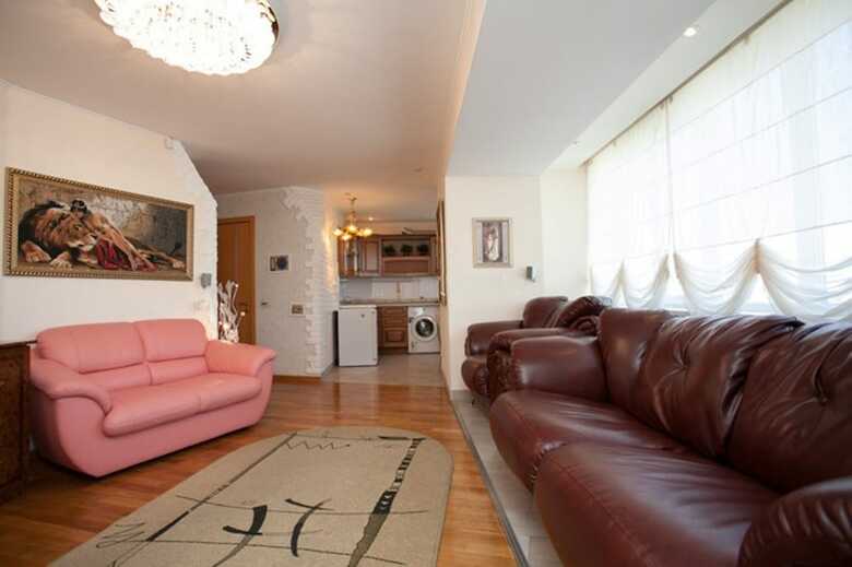 Innhome Apartments - Revolution Square