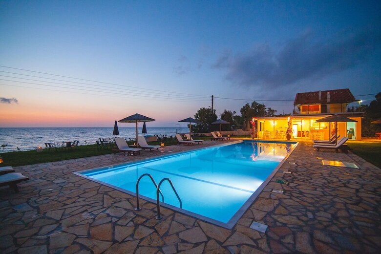 Hotel Kyparissia Blue