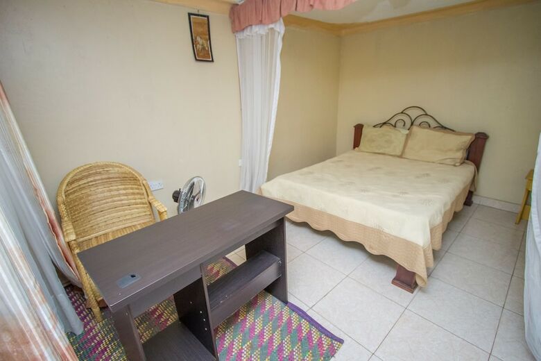 Hotel Njovu Park Lodge