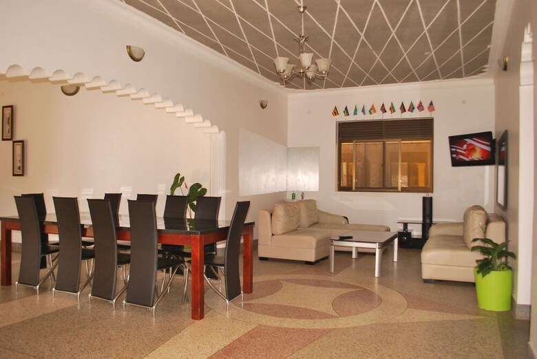 Mowicribs Hotel & Spa