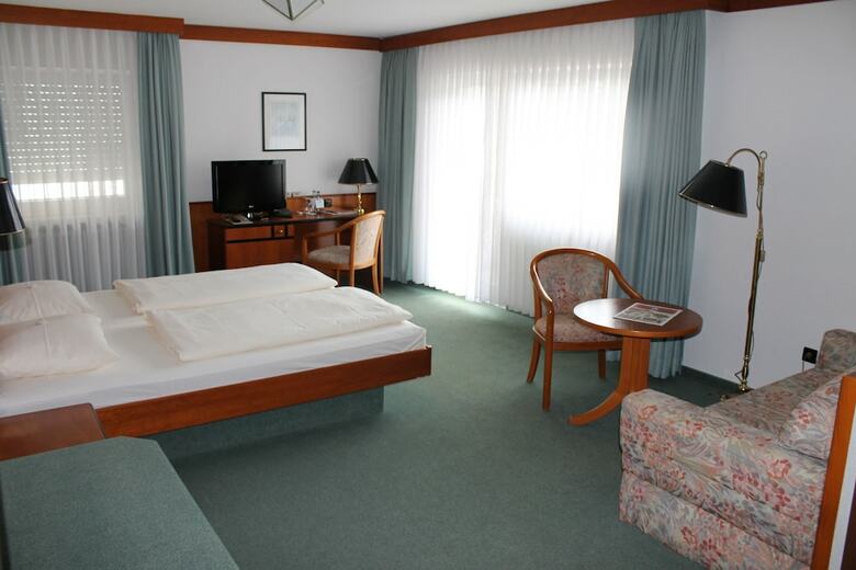 Hotel Schwanen K�ngen