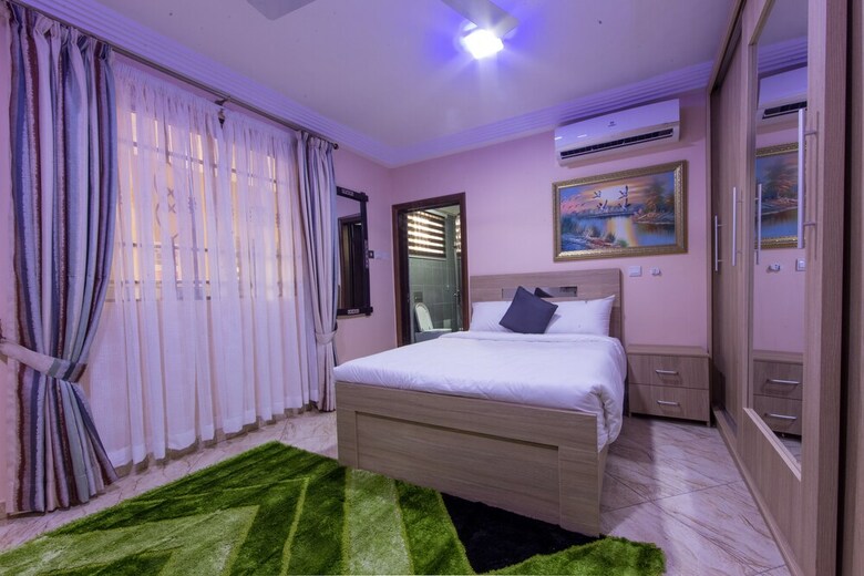 Hotel Bays Luxury Lodge