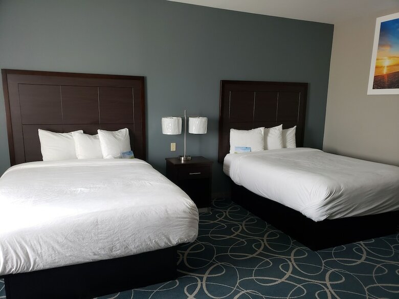 Hotel Days Inn & Suites By Wyndham Cleburne Tx