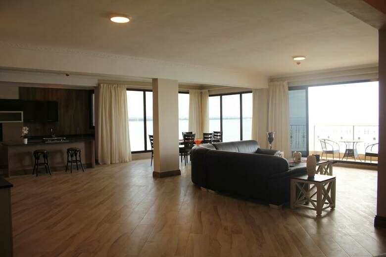 Apartamentos Amverton Bay View