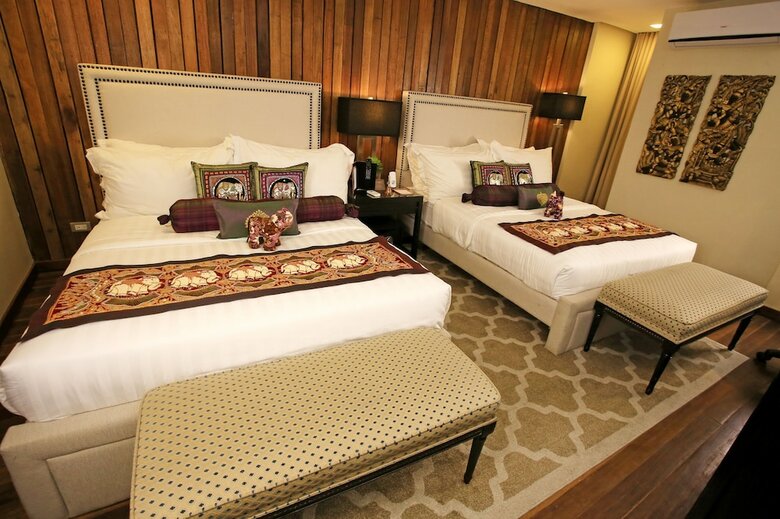 Bed & Breakfast The Oriental Luxury Suites Tagaytay