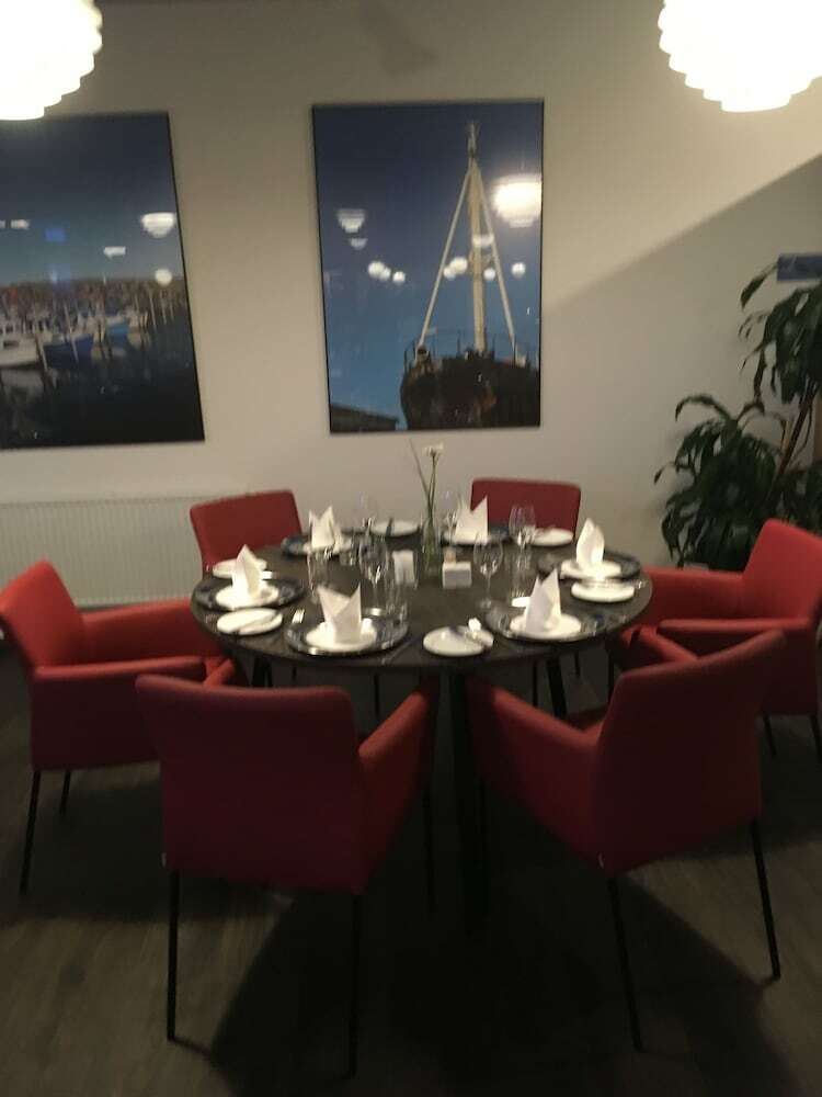 Montra Skaga Hotel