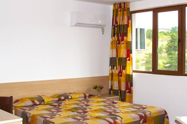 Hotel Gardenia Hills