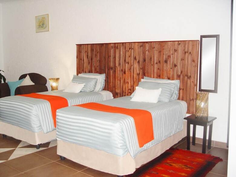 Hotel Esther's Lodge