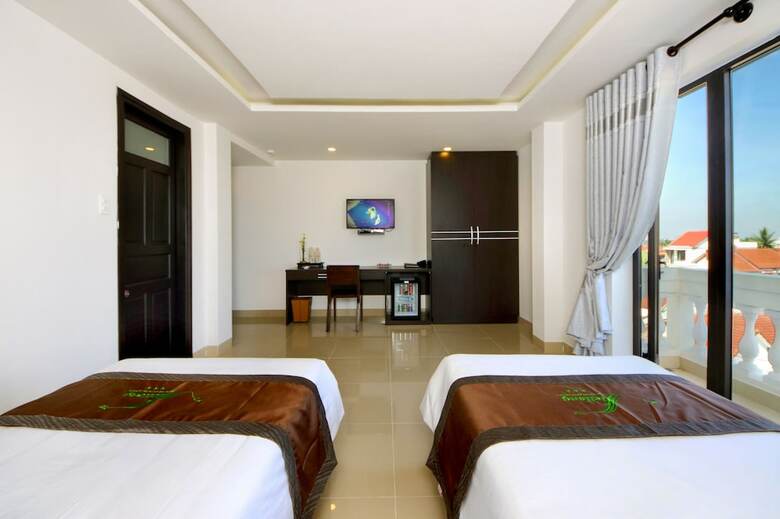 Viet Long Hoi An Beach Hotel