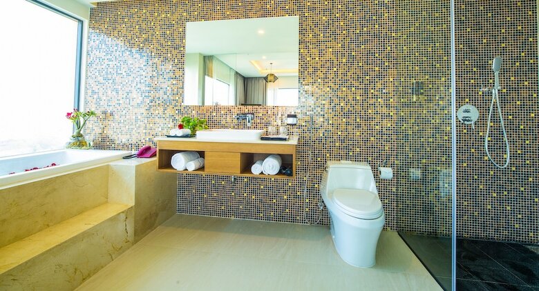 Nam Hotel & Spa