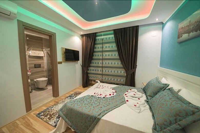 Kayi Hotel