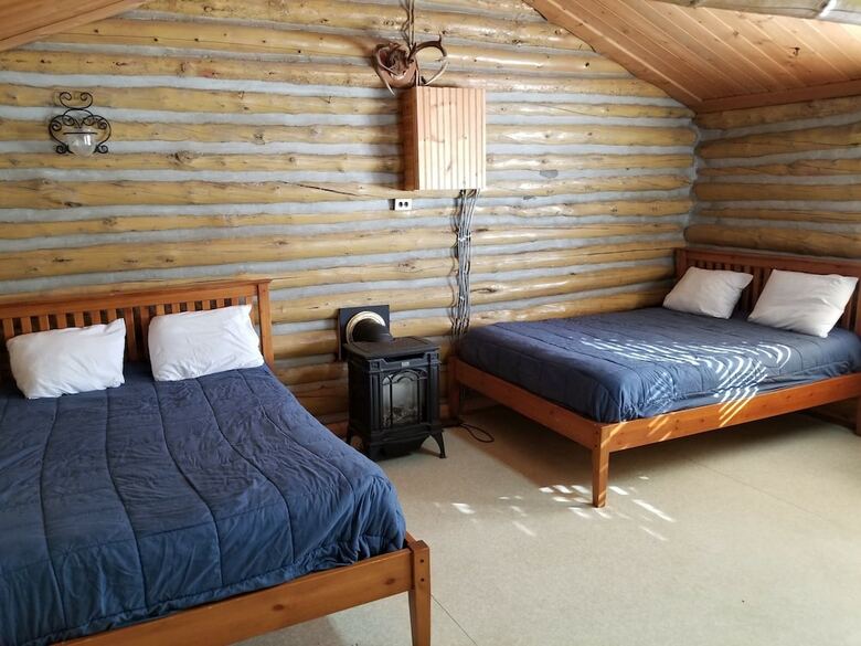 Cabana Christina Lake Lodge