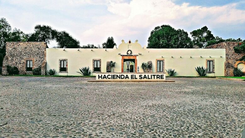 Hotel Hacienda El Salitre