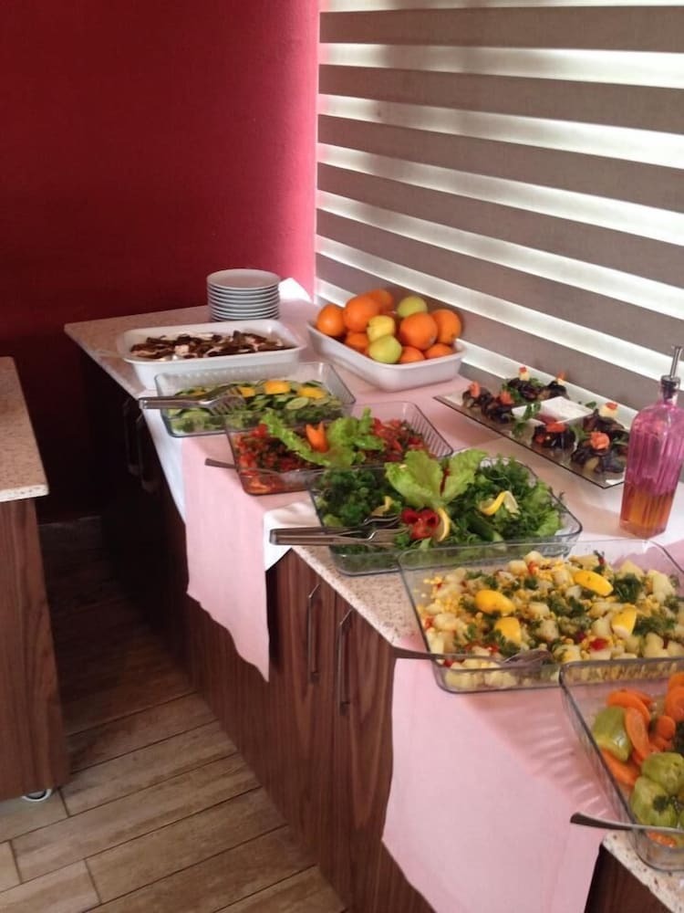 Hotel Sar?�ay Rhodius Otel
