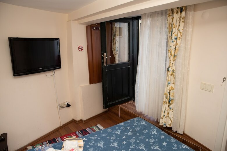 Pension Orhan Kutbay'in Evi Turyolu Cafe Pansiyon