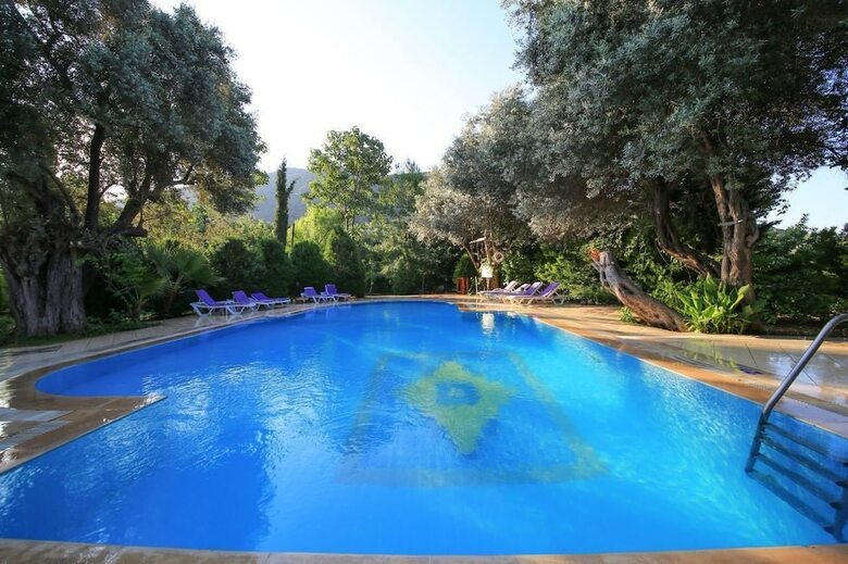 Hotel K?z?lb�k Ah?ap Evleri