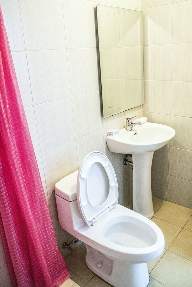 Titan Condo At Entrata Alabang
