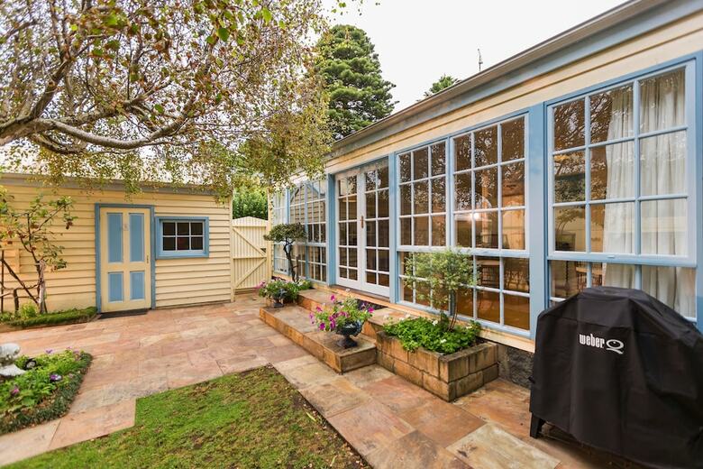 Hotel Edge17 Port Fairy Wharf