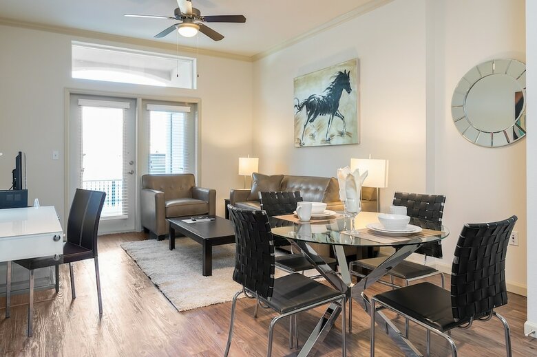 Apartamentos Global Luxury Suites Baypointe Station
