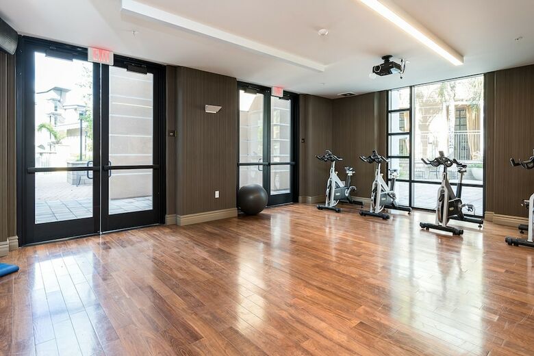 Apartamentos Global Luxury Suites Baypointe Station