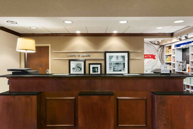 Hotel Hampton Inn Suites Opelika I85 Auburn Area