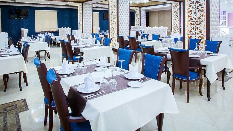 Emerald Hotel