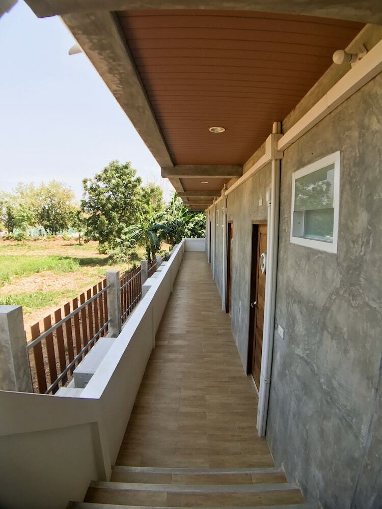 Hotel Check-in Resort Koh Larn