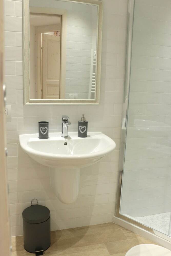 B&B Napoli La Scalinata Di Chiaia