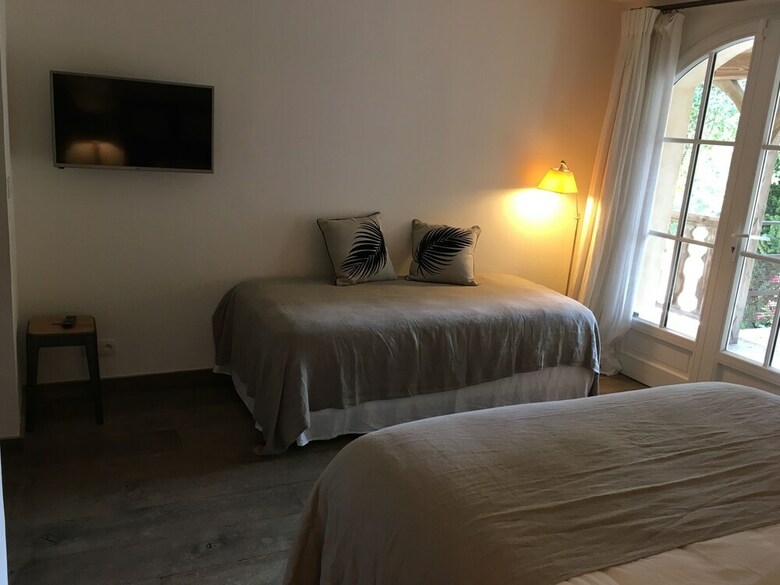 Hotel Le Clos Des Sept Palmiers