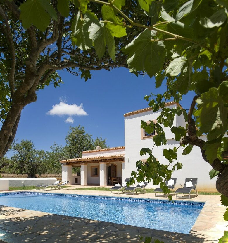 Villa Can Cama