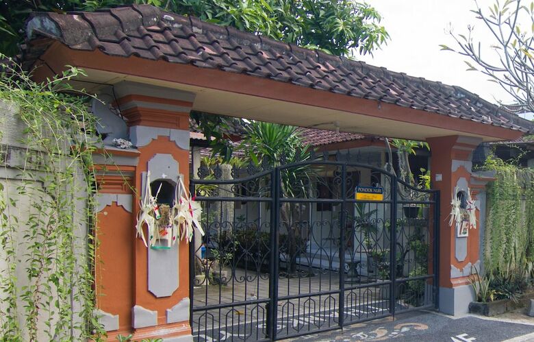 Hotel Pondok Nuri Homestay