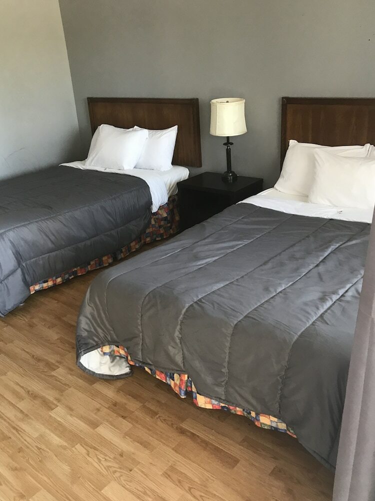 Eastwood Motel