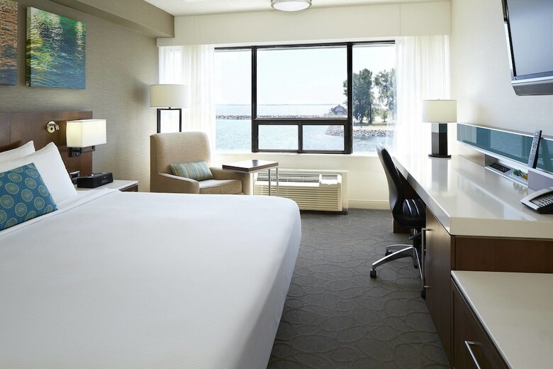 Delta Hotels By Marriott Kingston Waterfront