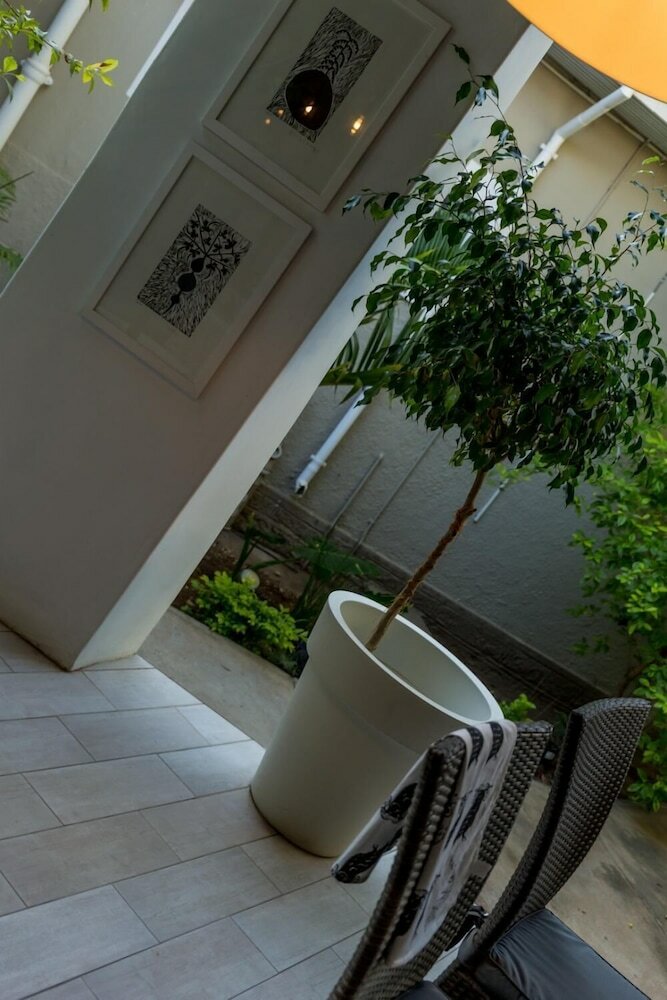 Village Boutique Hotel