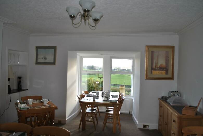 Bed & Breakfast Airds Farm B & B