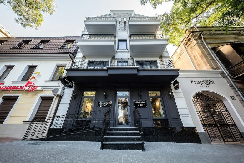 Hotel Frapolli 21