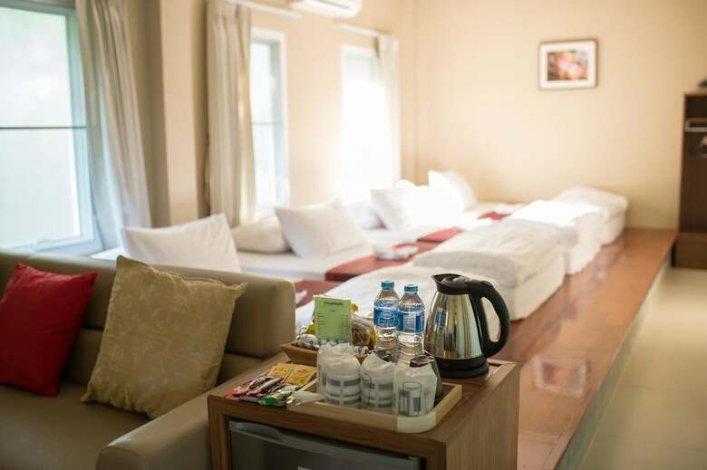 Hotel Baan Sanfan Amphawa