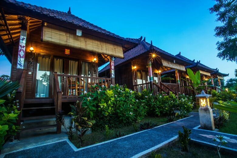 Hotel The Ocean Villas Sunset Ceningan