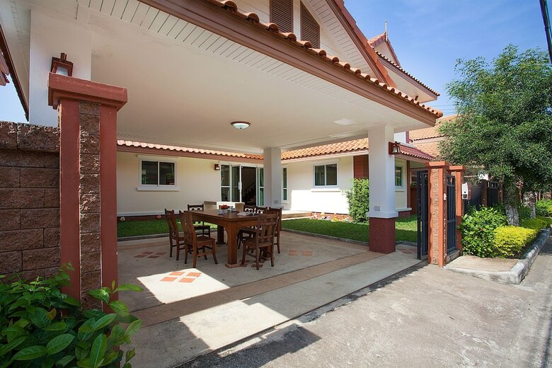 Villa Baan Thai Lanna Pattaya