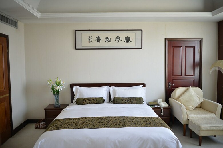 Qingdao Harvest Hotel