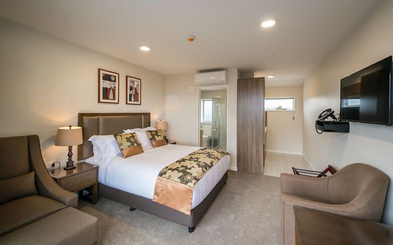 Golden Star Motel