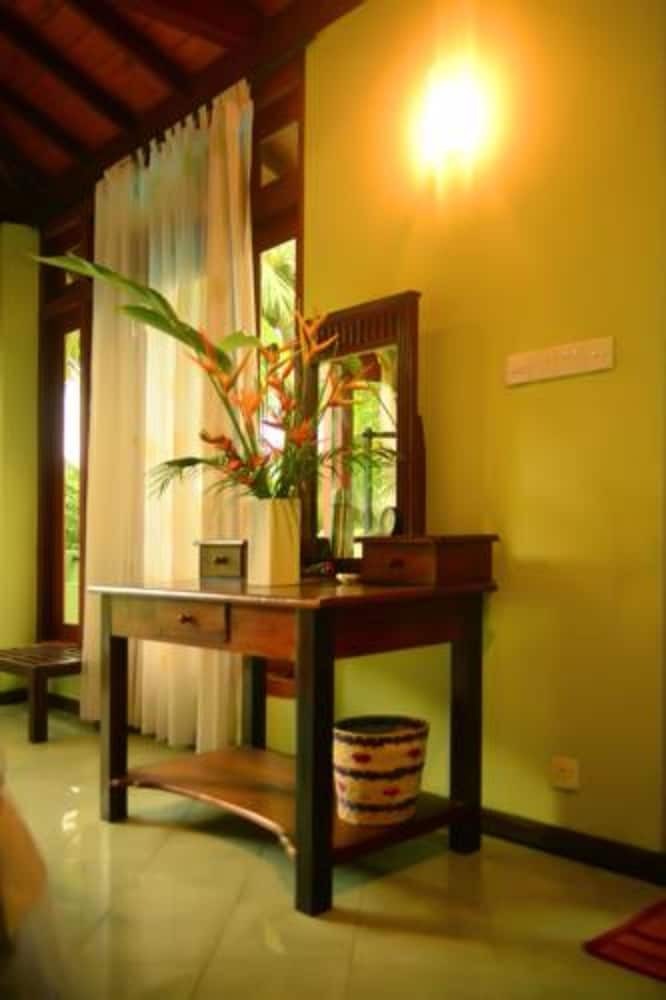 Hotel Tropical Retreat