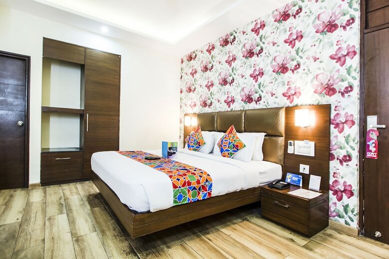 Fabhotel Royal Plaza Zirakpur
