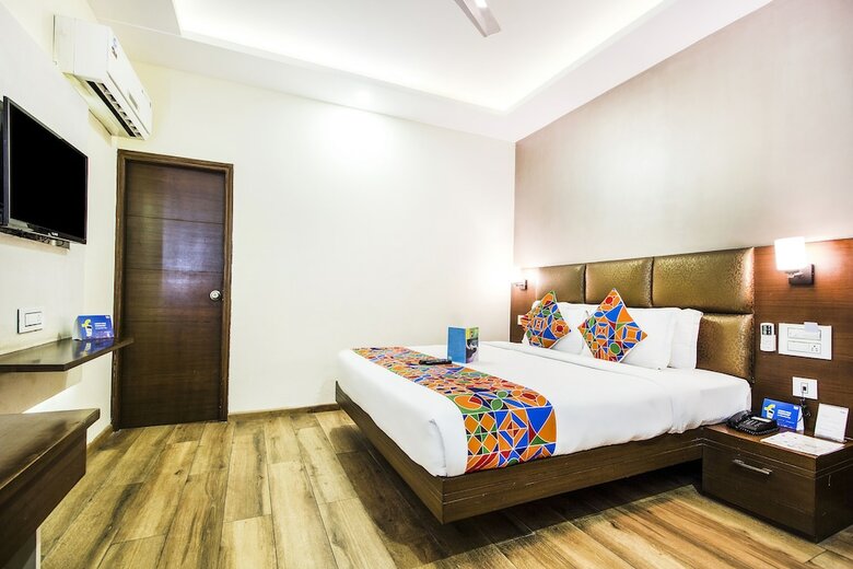 Fabhotel Royal Plaza Zirakpur