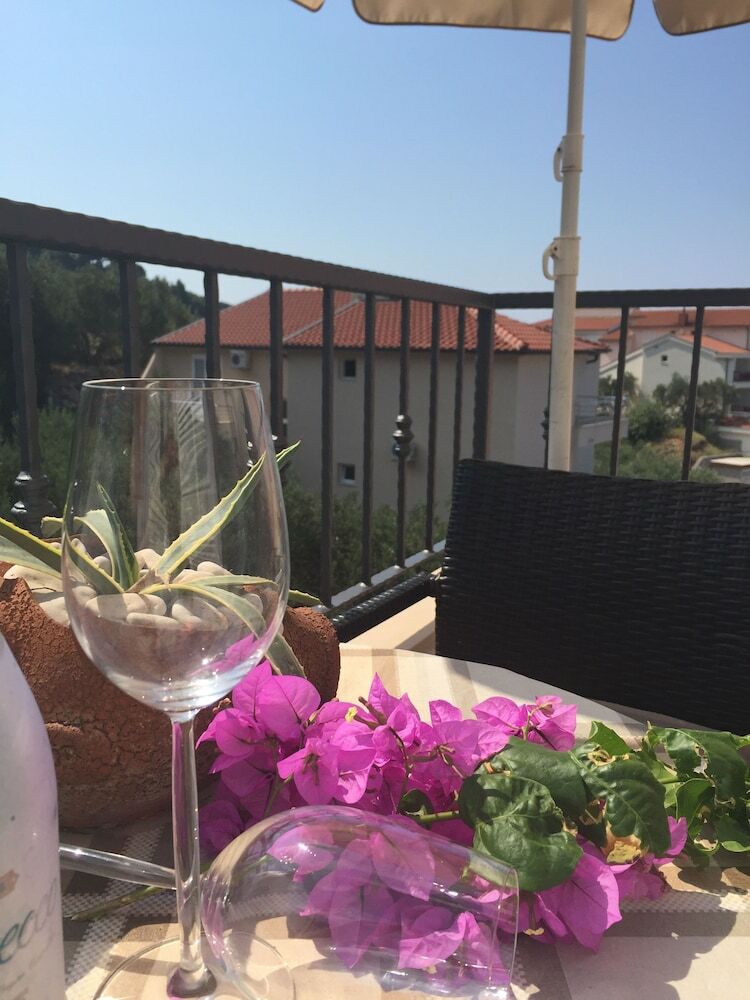 Apartamentos Villa Bougenvilia Tomas