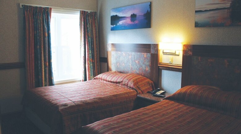 Hotel Surfside On The Lake