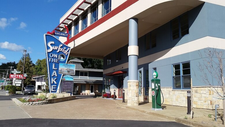 Hotel Surfside On The Lake