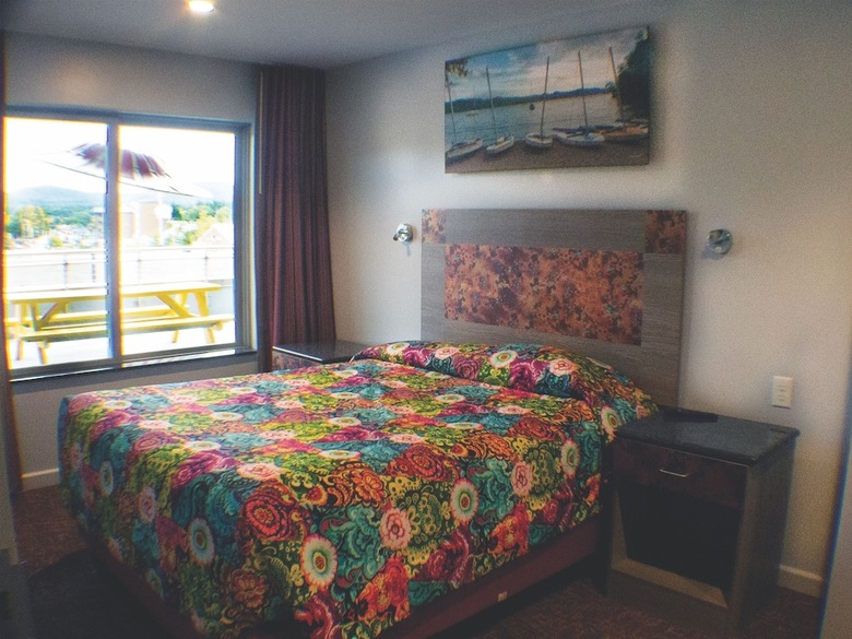 Hotel Surfside On The Lake