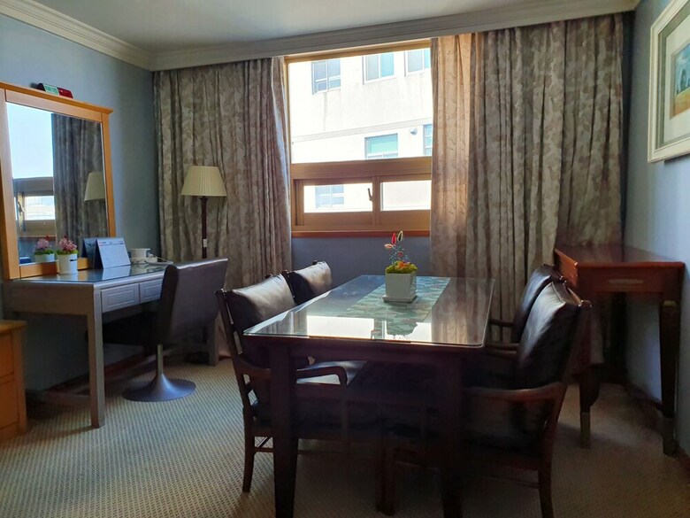Prime Tourist Hotel