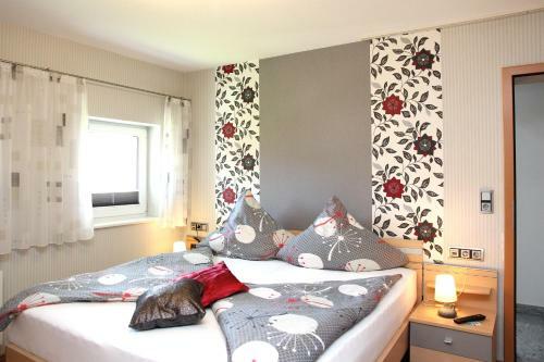 Hostal Pension Und Ferienwohnungen Schweinsberg